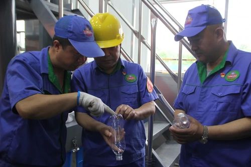 青啤加碼非酒賽道 7000萬PET瓶裝水線投產，年產值劍指3.6億